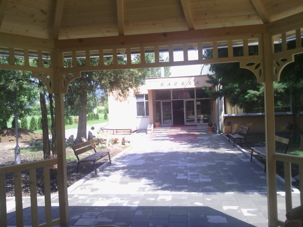 Prenociste Gazela Bed & Breakfast Pirot Exterior foto