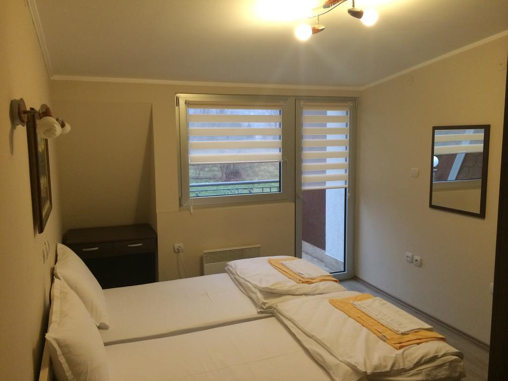 Prenociste Gazela Bed & Breakfast Pirot Cameră foto