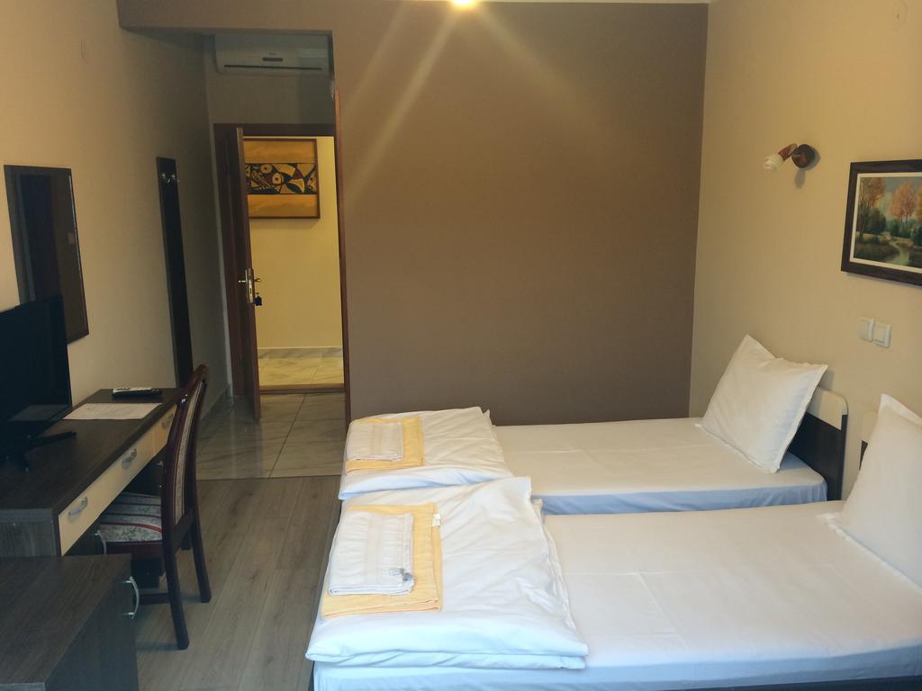 Prenociste Gazela Bed & Breakfast Pirot Cameră foto
