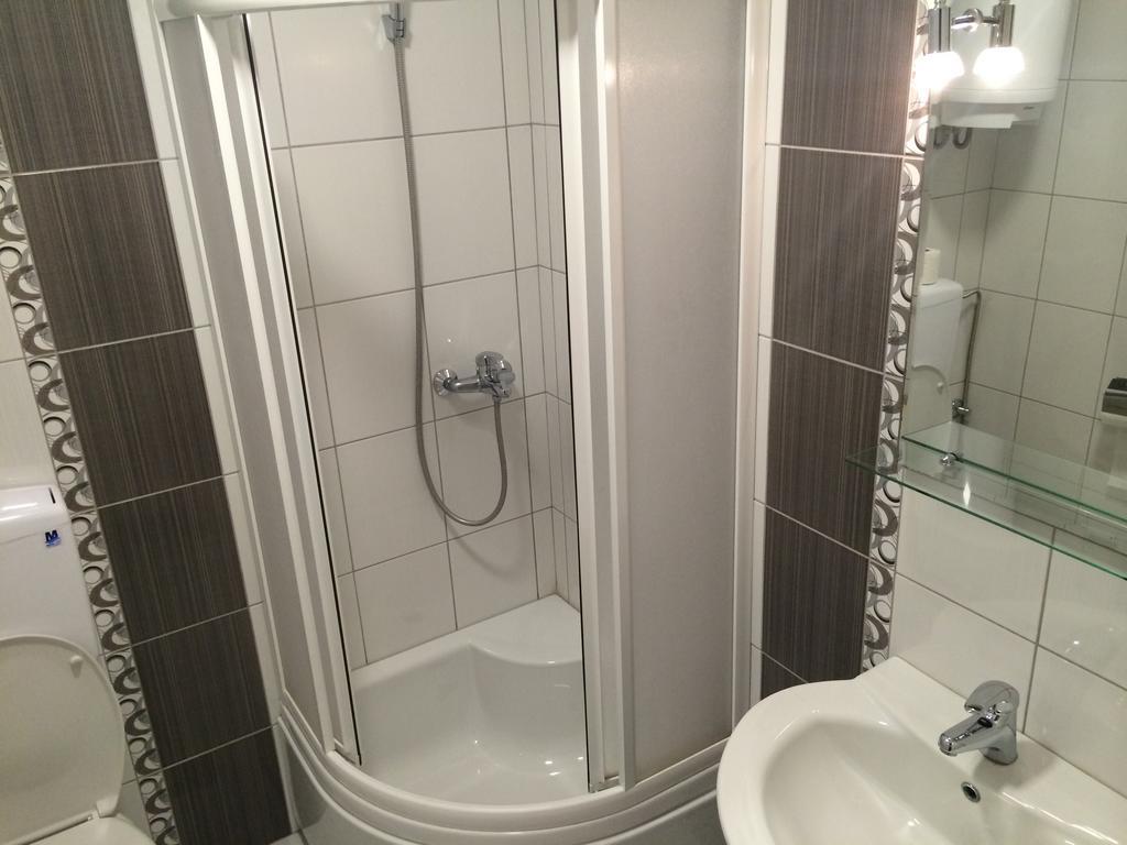 Prenociste Gazela Bed & Breakfast Pirot Cameră foto
